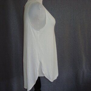 Express One Eleven V-Neck Tank Top Womens High Low Long White Light Weight sz SP